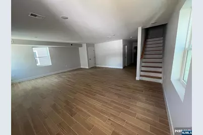 1060 Magnolia Avenue, Elizabeth, NJ 07201 - Photo 22