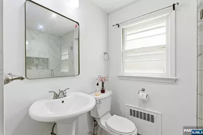 34 Rowland Avenue, Hackensack, NJ 07601 - Photo 8