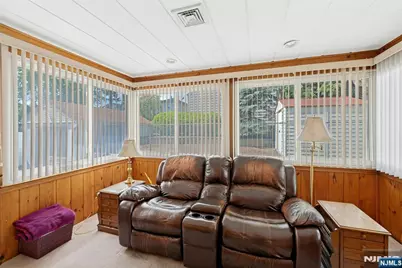 45 W Oldis Street, Rochelle Park Township, NJ 07662 - Photo 20