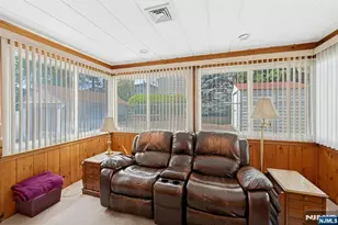 45 W Oldis St, Rochelle Park Township, NJ 07662 - Photo 20