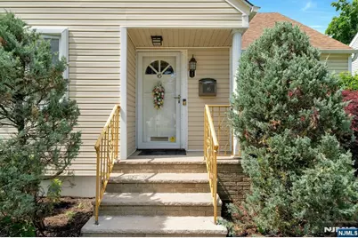 45 W Oldis Street, Rochelle Park Township, NJ 07662 - Photo 6