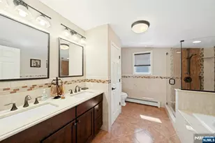 45 W Oldis St, Rochelle Park Township, NJ 07662 - Photo 26