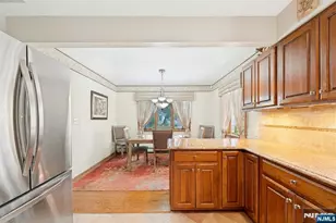 45 W Oldis St, Rochelle Park Township, NJ 07662 - Photo 16