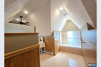 304 Henry Street, Hasbrouck Heights, NJ 07604 - Photo 20