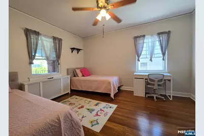 304 Henry Street, Hasbrouck Heights, NJ 07604 - Photo 16