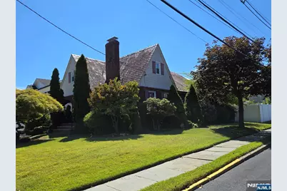 304 Henry Street, Hasbrouck Heights, NJ 07604 - Photo 4