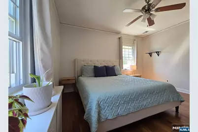 304 Henry Street, Hasbrouck Heights, NJ 07604 - Photo 12