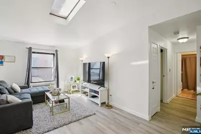 416 68th Street 11 #11, Guttenberg, NJ 07093 - Photo 6