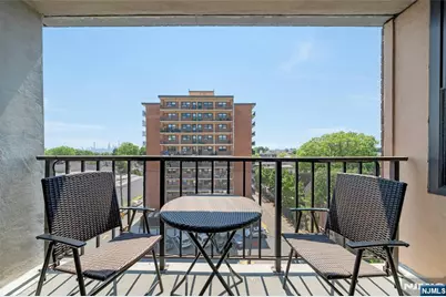 200 Division Street 6G #6G, Cliffside Park, NJ 07010 - Photo 20