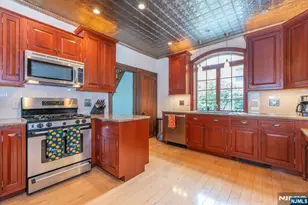 66 Hillside Ave, Midland Park, NJ 07432 - Photo 14