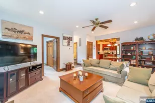 66 Hillside Ave, Midland Park, NJ 07432 - Photo 18