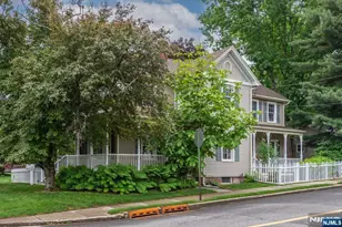 66 Hillside Ave, Midland Park, NJ 07432 - Photo 16