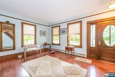 66 Hillside Avenue, Midland Park, NJ 07432 - Photo 8