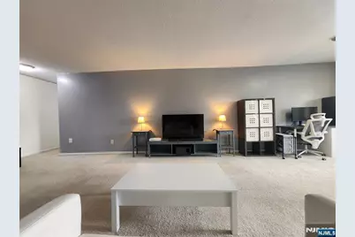 307 Prospect Avenue 4D #4D, Hackensack, NJ 07601 - Photo 4