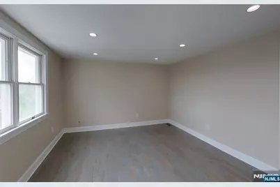 262 Main Street, East Rutherford, NJ 07073 - Photo 20