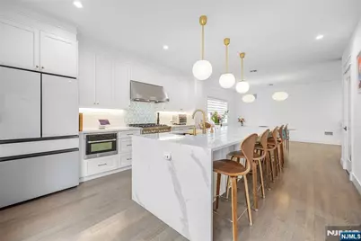 471 1st Street A #A, Palisades Park, NJ 07650 - Photo 18