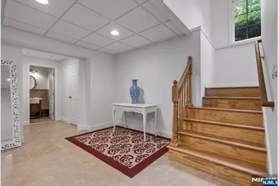 19 Walker Avenue, Closter, NJ 07624 - Photo 34