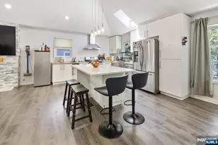 48 Palmer Pl, Leonia, NJ 07605 - Photo 6