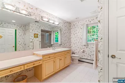 7 Alex Court, Wyckoff Township, NJ 07481 - Photo 24