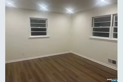 152 William Avenue 1st Floor #1st floor, Hasbrouck Heights, NJ 07604 - Photo 6