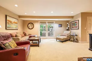 400 Faletti Cir, River Vale Township, NJ 07675 - Photo 8