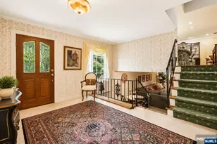 400 Faletti Cir, River Vale Township, NJ 07675 - Photo 6
