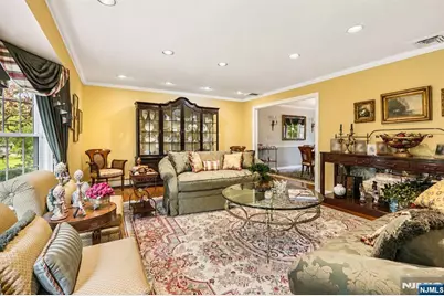 400 Faletti Circle, River Vale Township, NJ 07675 - Photo 12
