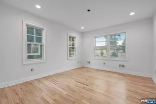 36 Albert Ave, Fair Lawn, NJ 07410 - Photo 14