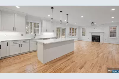36 Albert Avenue, Fair Lawn, NJ 07410 - Photo 14