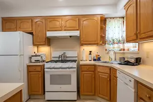 1255 Tuxedo Square, Teaneck Township, NJ 07666 - Photo 2