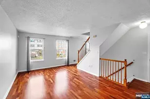 100 Callahan Ct, Newark, NJ 07103 - Photo 8