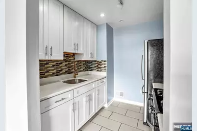 100 Callahan Court, Newark, NJ 07103 - Photo 14