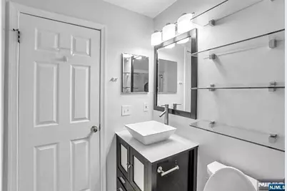 100 Callahan Court, Newark, NJ 07103 - Photo 24