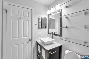 100 Callahan Ct, Newark, NJ 07103 - Photo 24