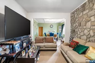217 Lily St, Paterson, NJ 07522 - Photo 8