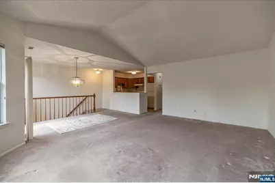 71 Fromm Court, Mahwah, NJ 07430 - Photo 8