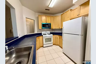 200 Dey Street 227 #227, Harrison, NJ 07029 - Photo 6