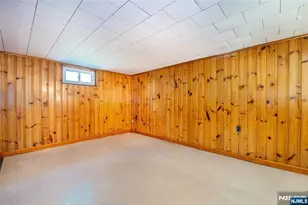 107 Highland Ave, Bergenfield, NJ 07621 - Photo 32