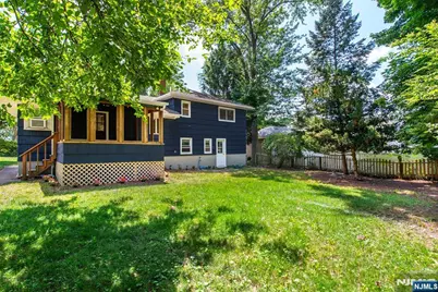 107 Highland Avenue, Bergenfield, NJ 07621 - Photo 34
