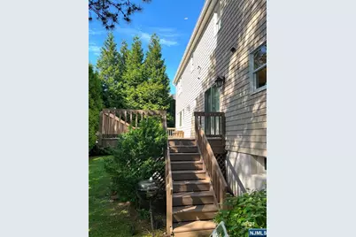 730 Floyd Street, Englewood Cliffs, NJ 07632 - Photo 42