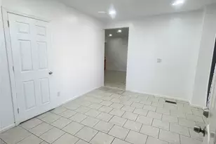 438 John 1, East Newark, NJ 07029 - Photo 2