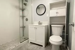 438 John 1, East Newark, NJ 07029 - Photo 4