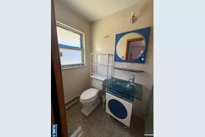 1062 Jassamine Way, Fort Lee, NJ 07024 - Photo 2