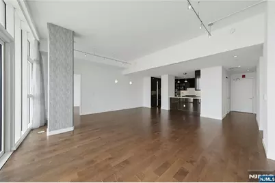 800 Ave At Port Imperial 1004 #1004, Weehawken, NJ 07086 - Photo 8