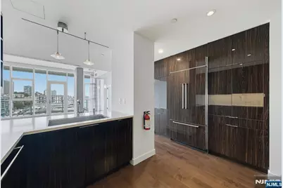 800 Ave At Port Imperial 1004 #1004, Weehawken, NJ 07086 - Photo 10