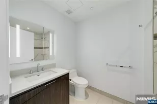 800 Ave At Port Imperial 1004, Weehawken, NJ 07086 - Photo 26