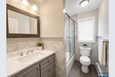 1156 Inwood Terrace B #B, Fort Lee, NJ 07024 - Photo 12