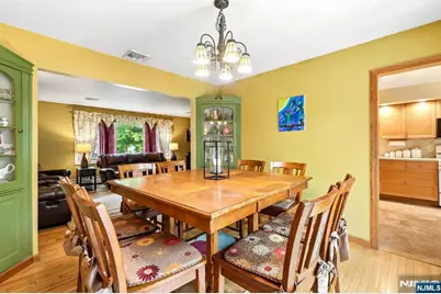 123 Midwood Road, Paramus, NJ 07652 - Photo 18