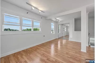 50 Chestnut Street, Belleville, NJ 07109 - Photo 20