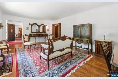 49 Clover Lane, Upper Saddle River, NJ 07458 - Photo 2